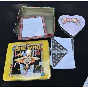 Mary Engelbreit She Who Laughs Lasts Tin w/ Original Stationary Excellent! -S1A